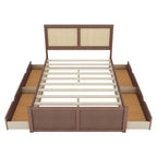 Lit plateforme en pin antique naturel / espresso antique avec tête de lit en rotin et 4 tiroirs de rangement, lit double / grand, assemblage par 2 personnes