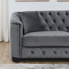 Canapé Chesterfield en velours beige / gris / noir avec capitonnage et garniture cloutée, 3 places